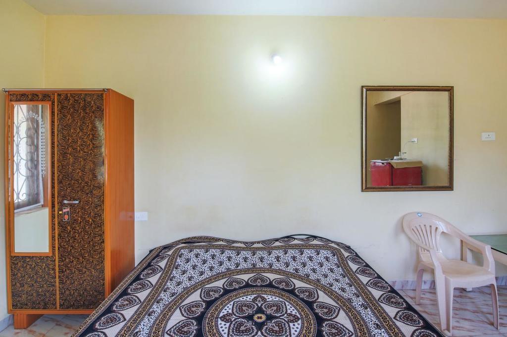 Madonna Holidays Appartement Benaulim Buitenkant foto